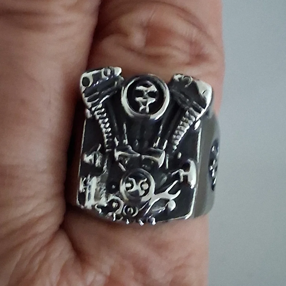 MEN'S BIKER RING STAINLESS STEEL SIZE 9